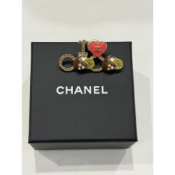 BROCHE CHANEL