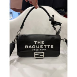 SAC BAGUETTE FENDI